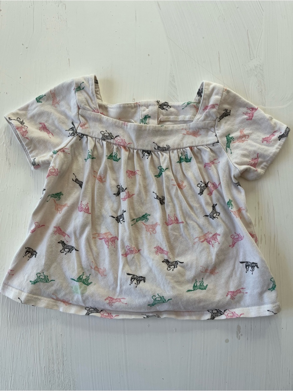 GAP White Short Sleeve Top with Pink, Green & Black Zebra Print